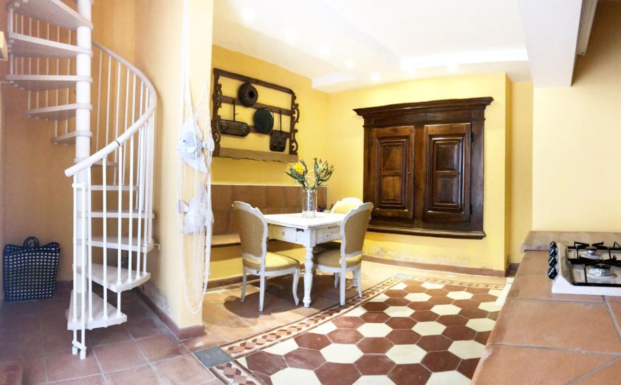 Appartement Luxury House Il Borgo Antico à Casale Marittimo Extérieur photo